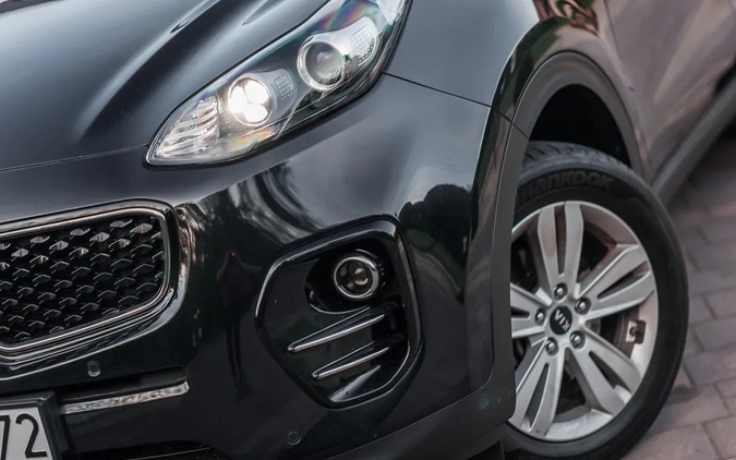 Kia Sportage cena 67900 przebieg: 148367, rok produkcji 2016 z Praszka małe 562